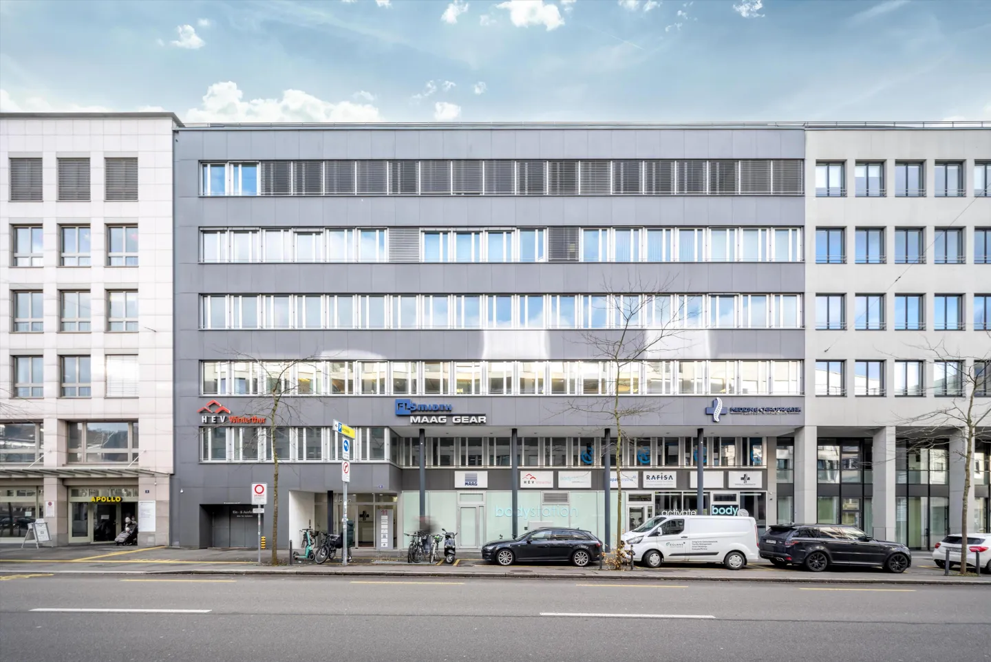 Spazio ufficio/commerciale di alta qualità direttamente alla stazione di Winterthur! - Foto 1 di 12