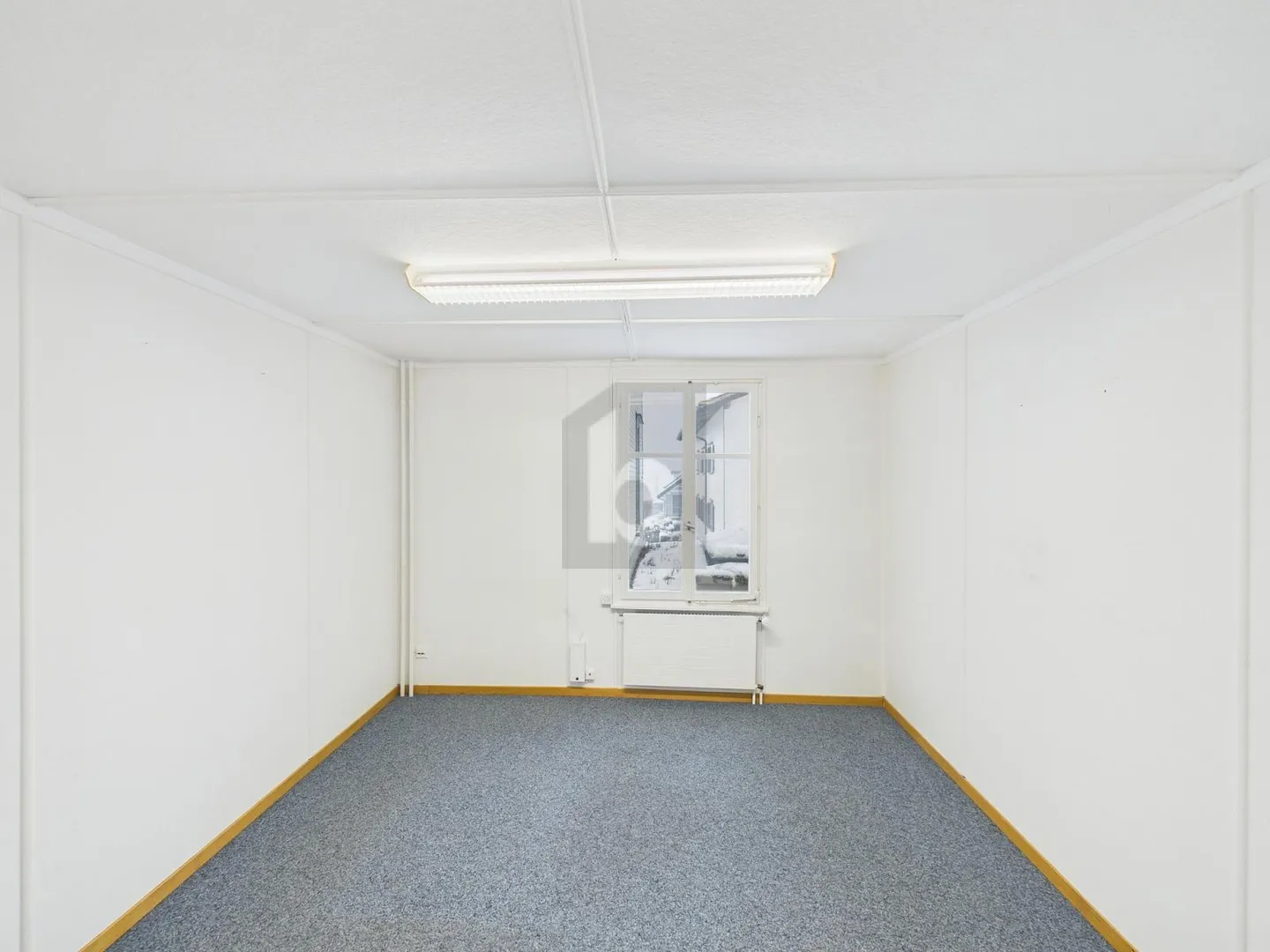 Zentrale Bürofläche in Appenzell - Foto 1 von 5