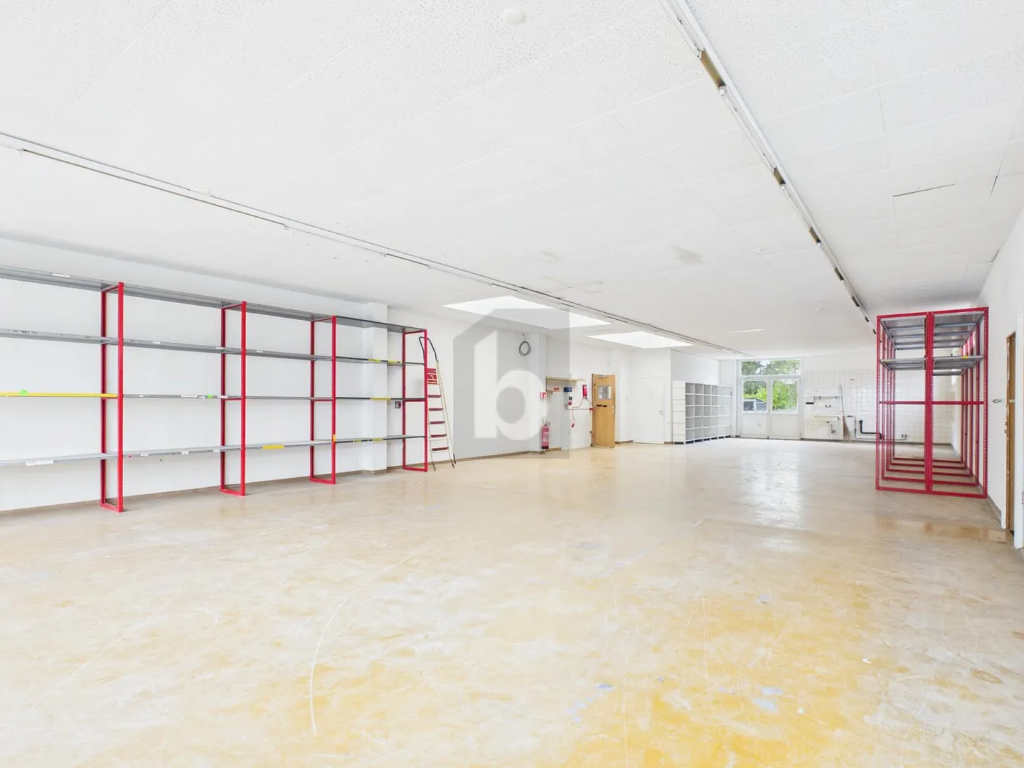 UTILISATION POLYVALENTE - Photo 2 sur 6