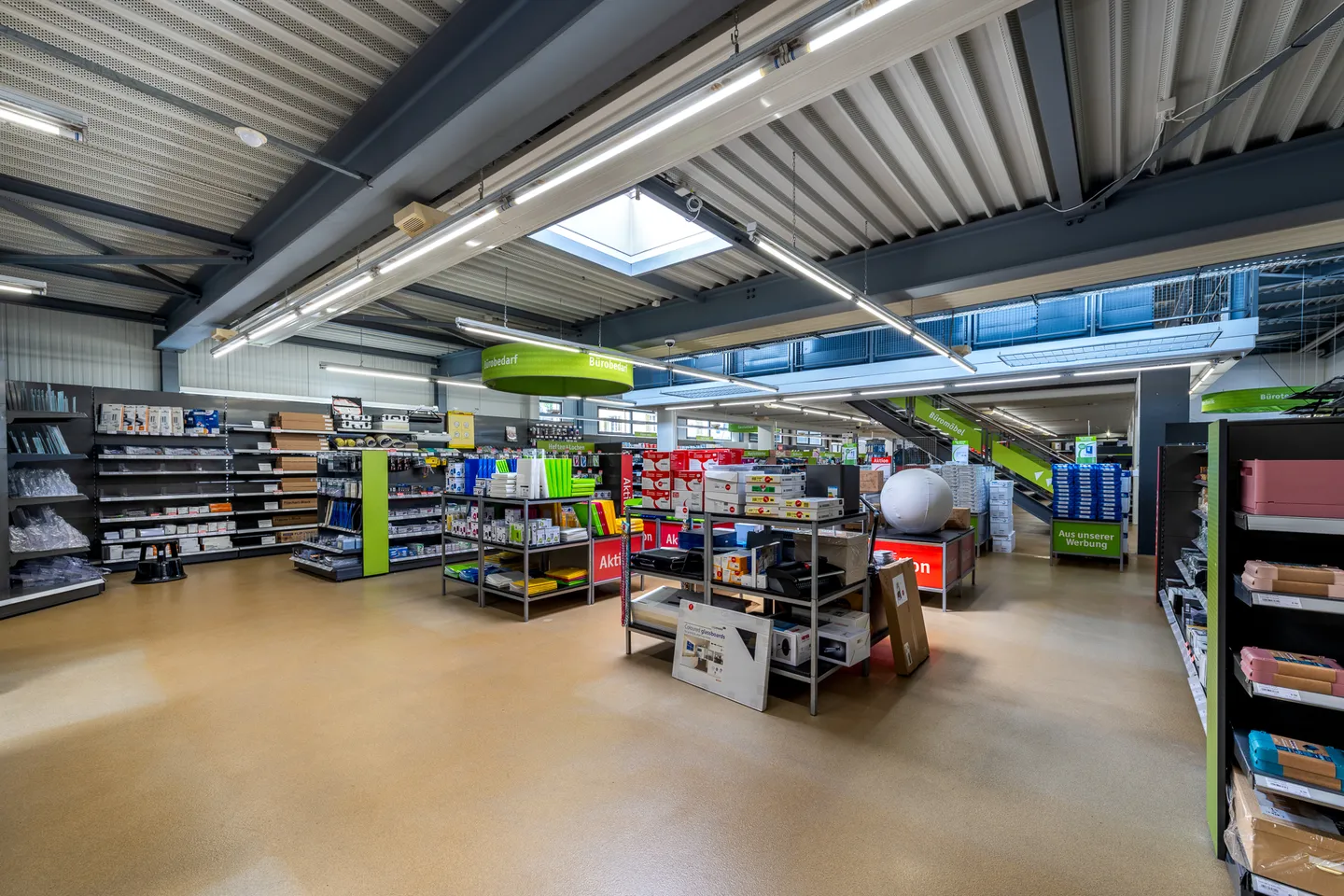 Geräumige Gewerbefläche in Reussbühl - Foto 4 von 7