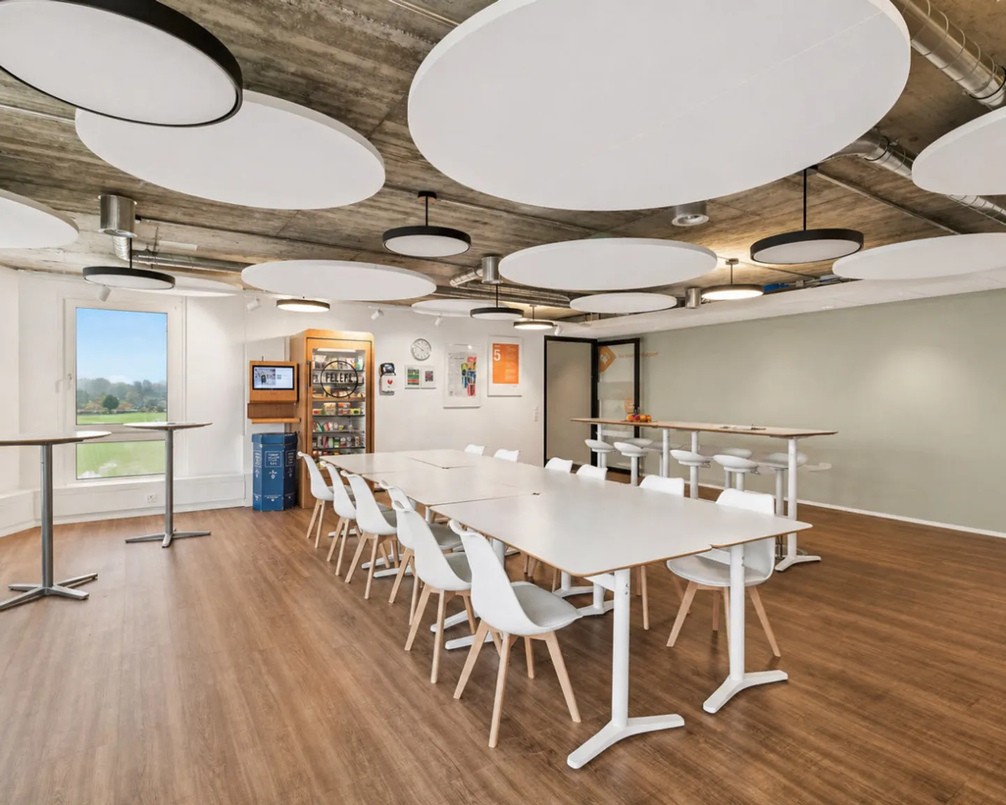 Spazio per sede moderna vicino a Zurigo – 760 m² disponibile immediatamente - Foto 9 di 11