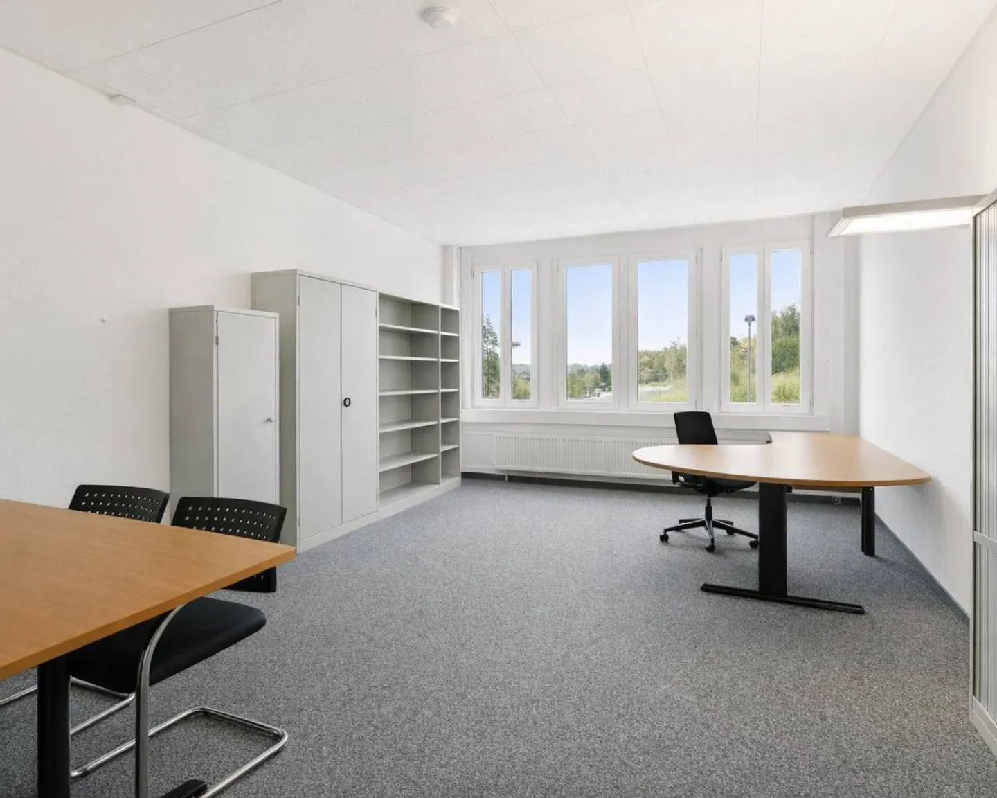 Attractive Commercial Space - Photo 7 of 13