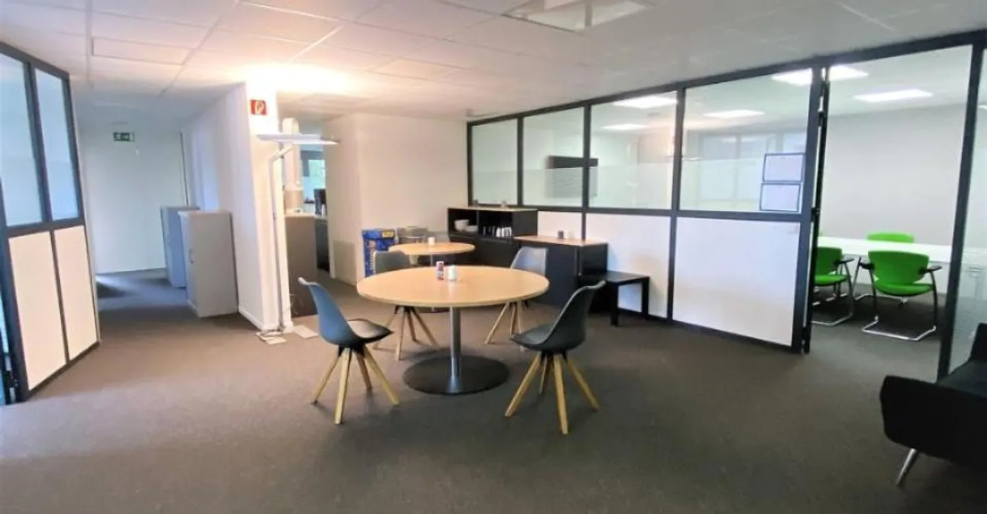 Office - Photo 1 of 8