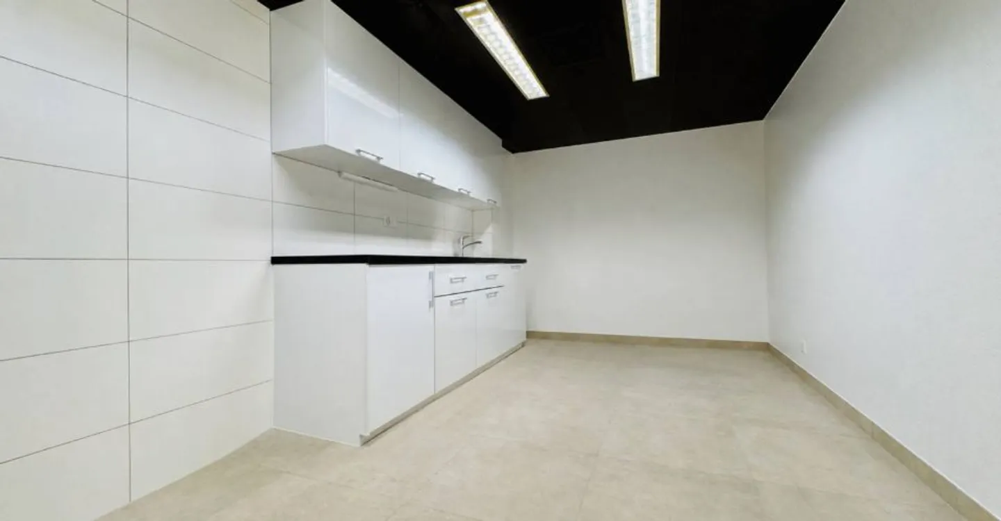 Büro 9 Zimmer - Foto 12 von 13