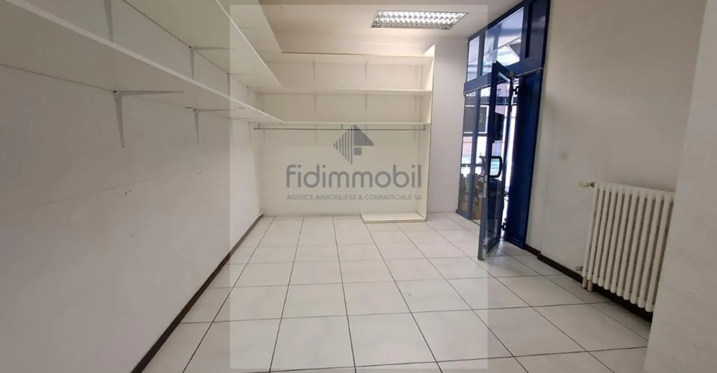 Deposito - Foto 1 di 3