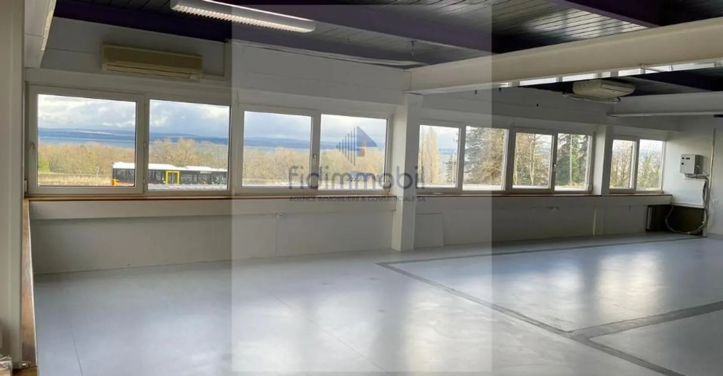 Espace Commercial à Bevaix - Photo 3 sur 11
