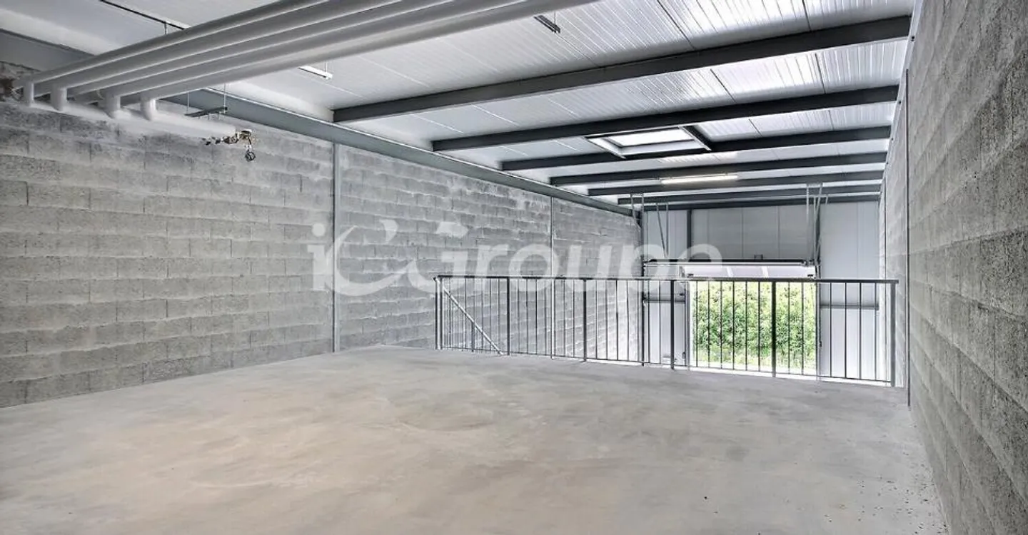 Lager - Foto 1 von 11