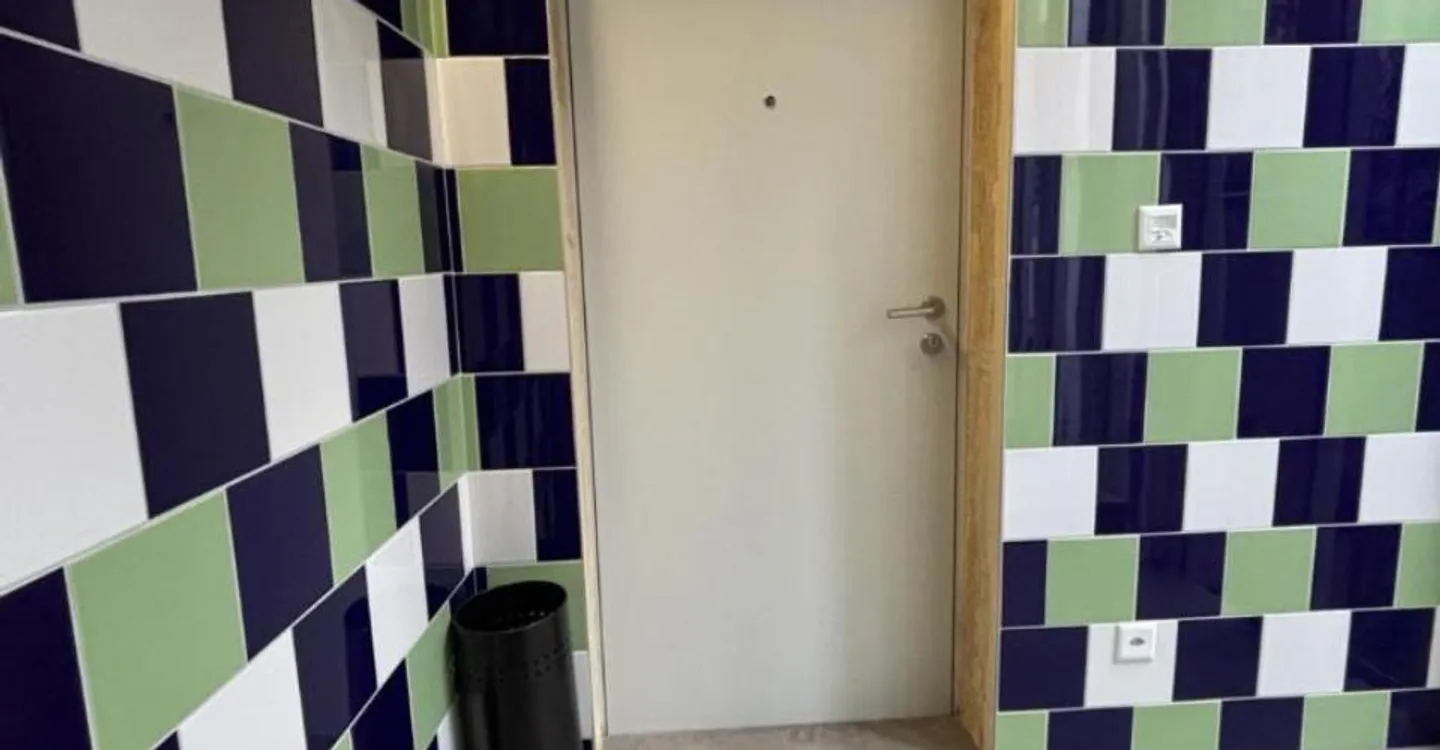 Office 3 rooms - Photo 5 of 10