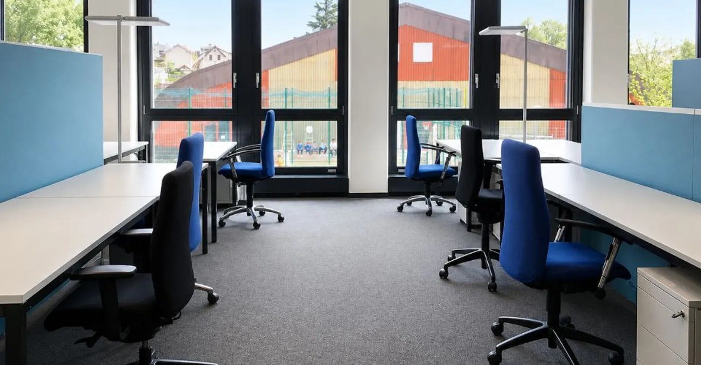Office - Photo 4 of 10