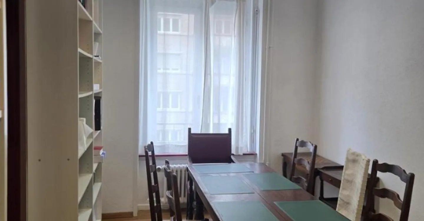 Bureau au Centre-Ville - Photo 3 sur 13