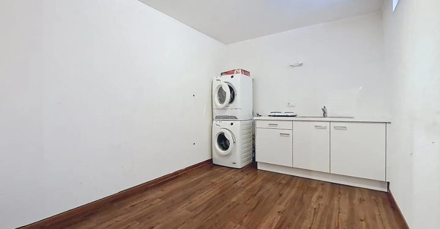 Office 3.5 rooms - Photo 13 of 13