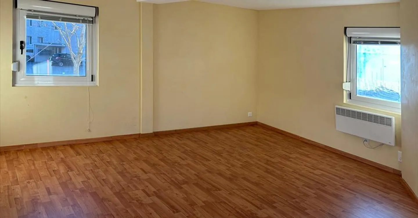 Espace de Bureau Charmant à Evionnaz - Photo 6 sur 11