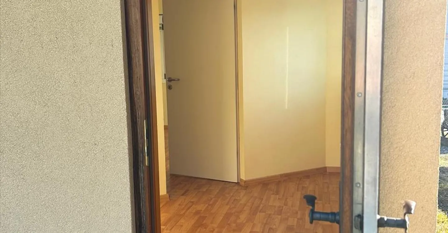 Espace de Bureau Charmant à Evionnaz - Photo 4 sur 11