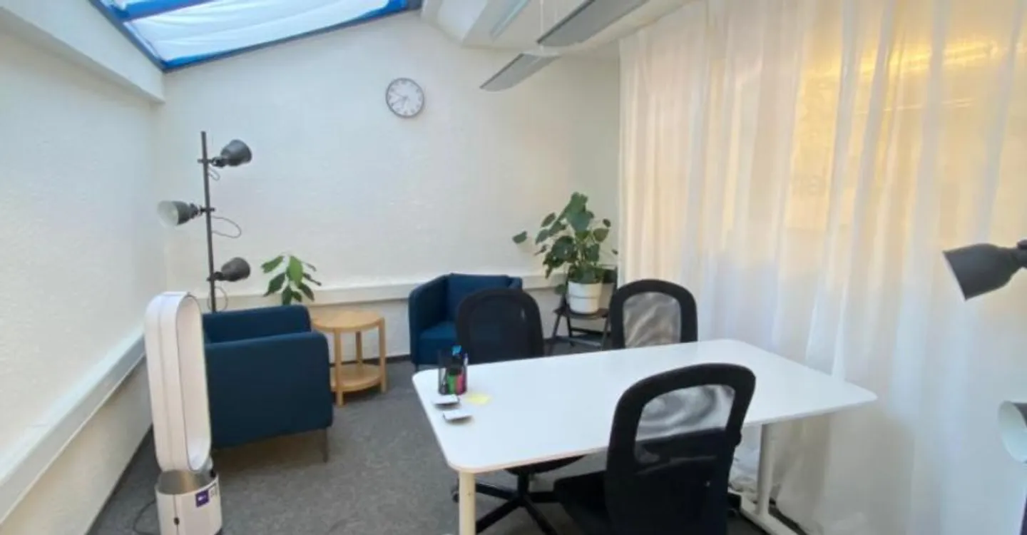 Büro - Foto 2 von 10