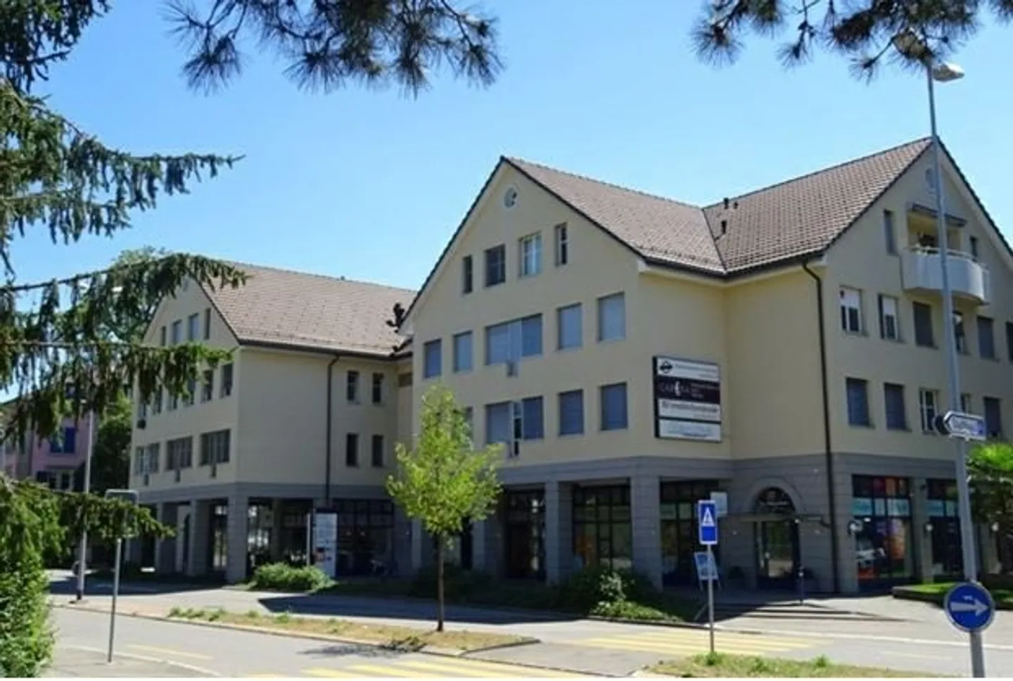 Espace de vente attrayant dans un emplacement central - Photo 1 sur 2