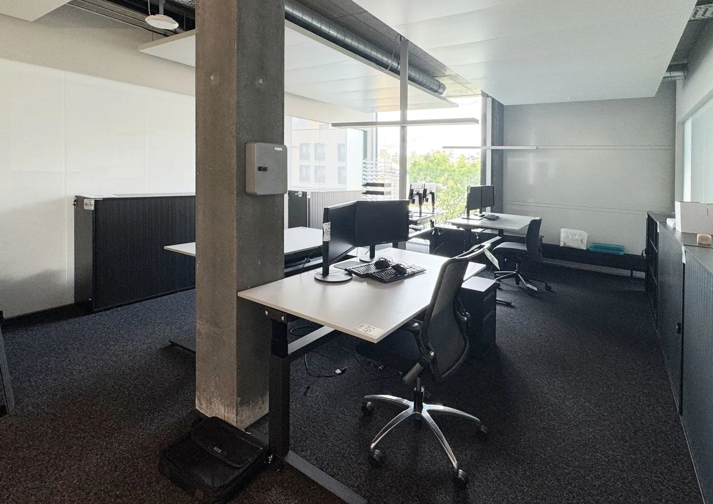 169m² - Representative Office Space in an Attractive Location as a Partial Area - Photo 3 of 13