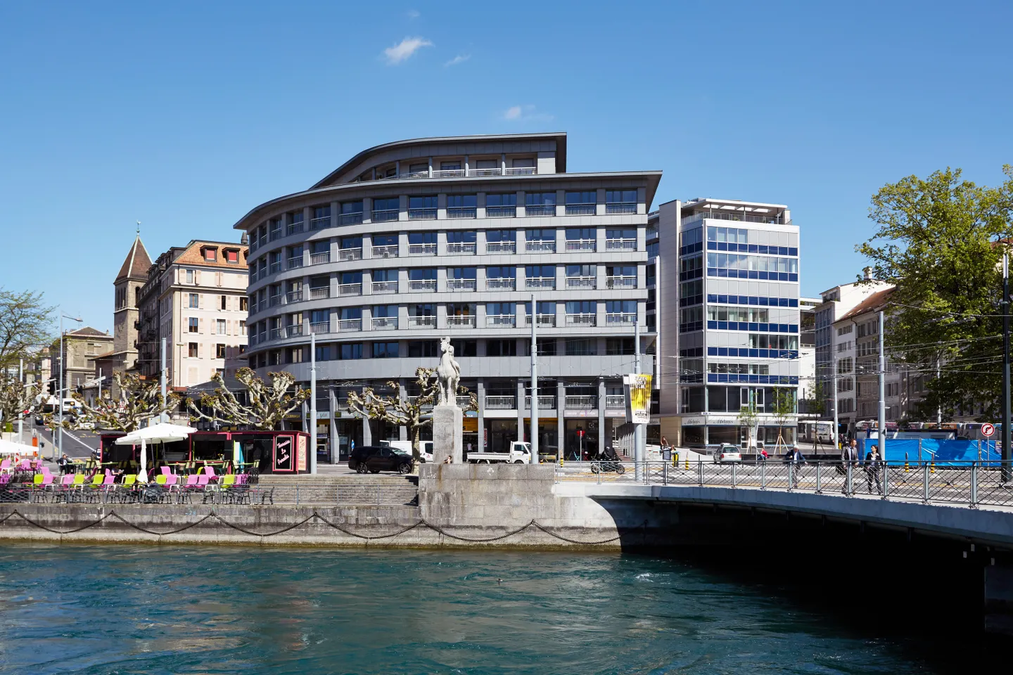 Place St-Gervais 1 - in the business district in the heart of Geneva - Photo 1 of 2