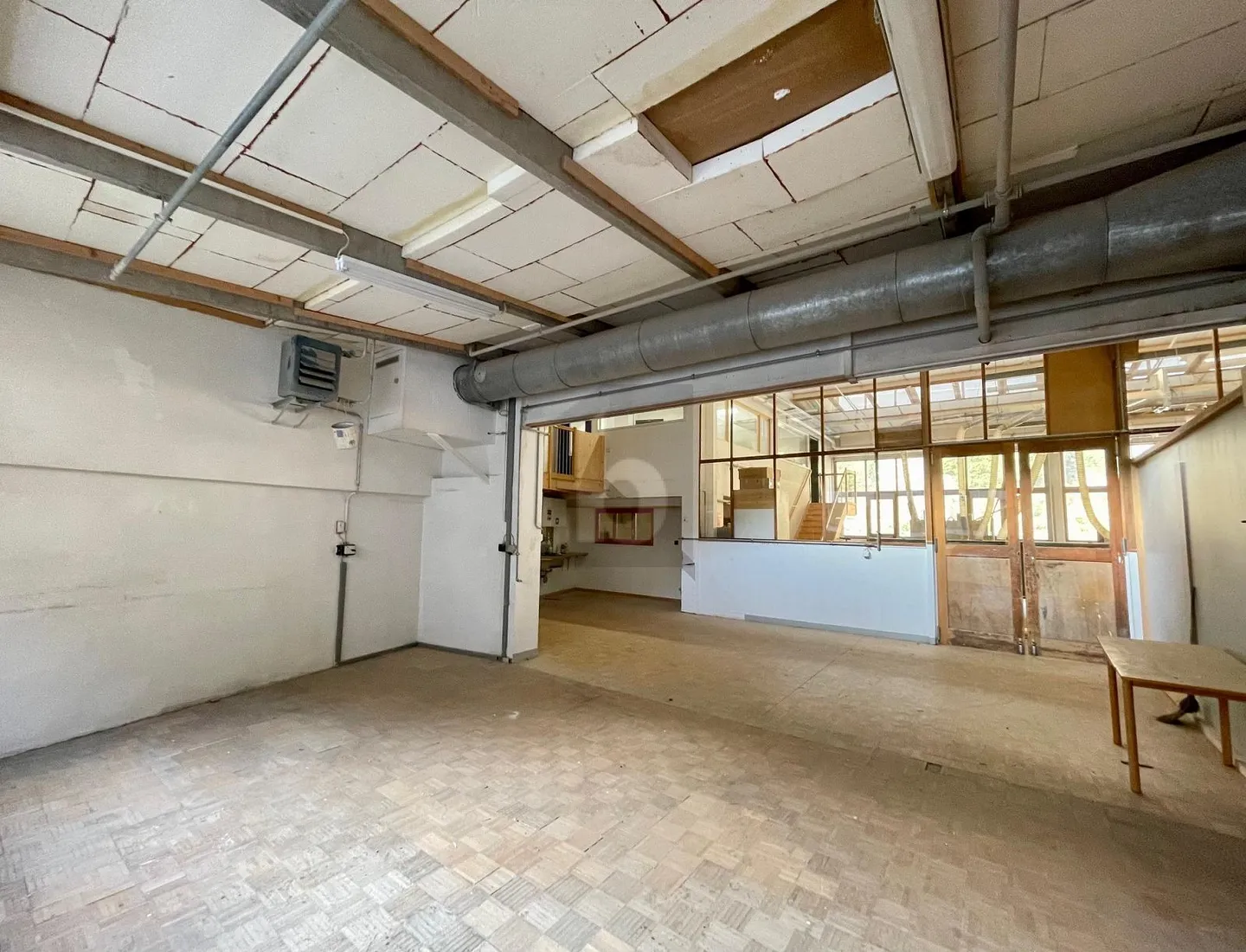 Atelier Spacieux Proche Centre - Photo 1 sur 3
