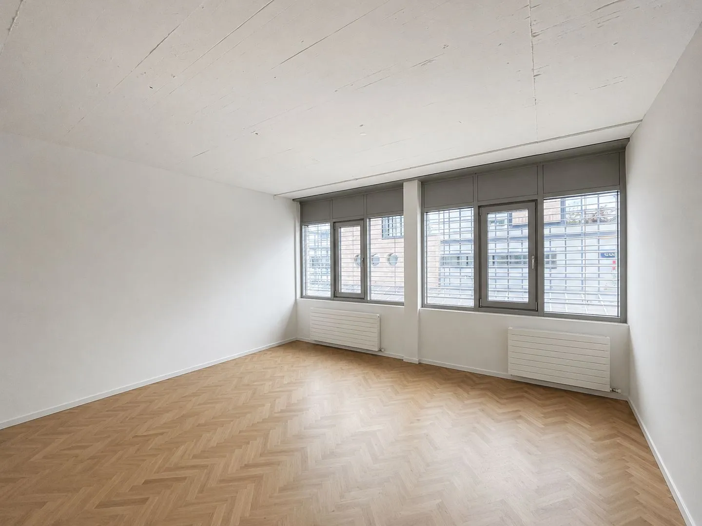 Your new office? 28 m2 in the heart of Brugg! - Photo 2 of 7