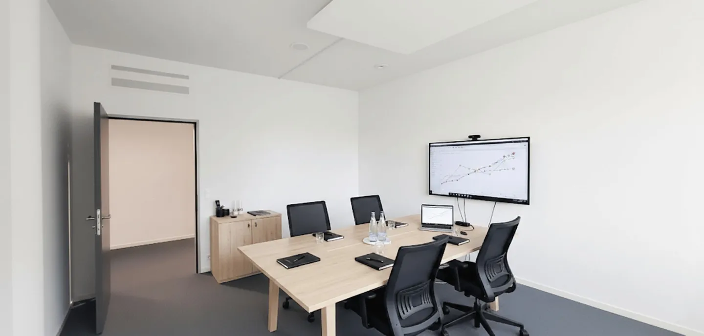Central in Brugg - Fully developed office space! - Photo 3 of 13