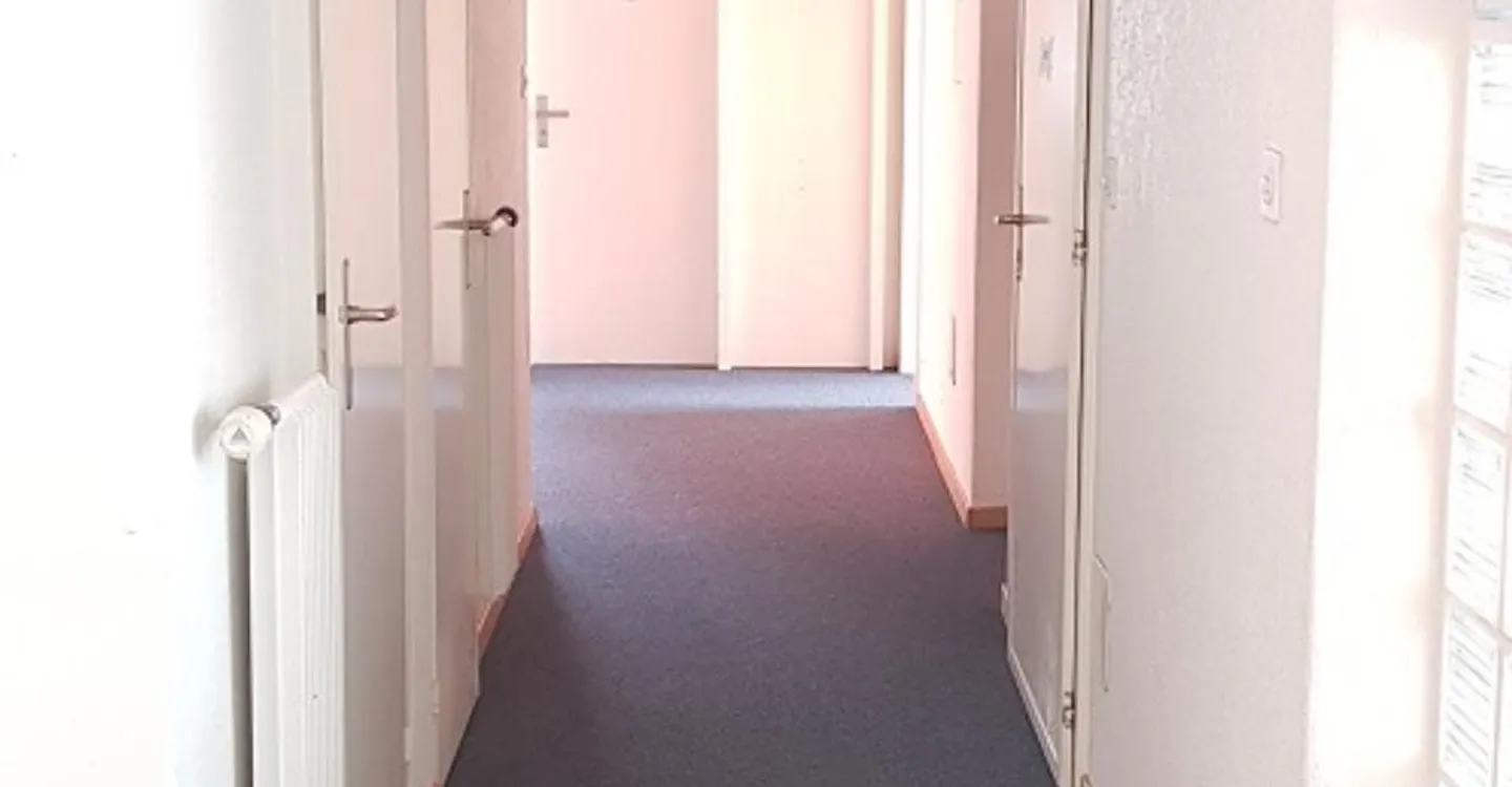 Bureau spacieux à Delémont - Photo 2 sur 9
