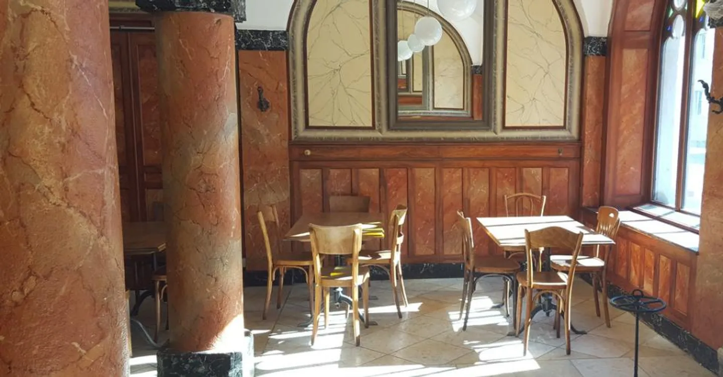 Restaurant Charmant dans Bâtiment Historique - Photo 3 sur 5
