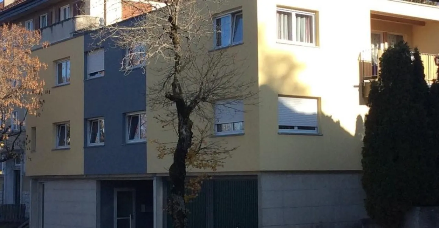 Place de parc dans garage collectif - Photo 2 sur 2