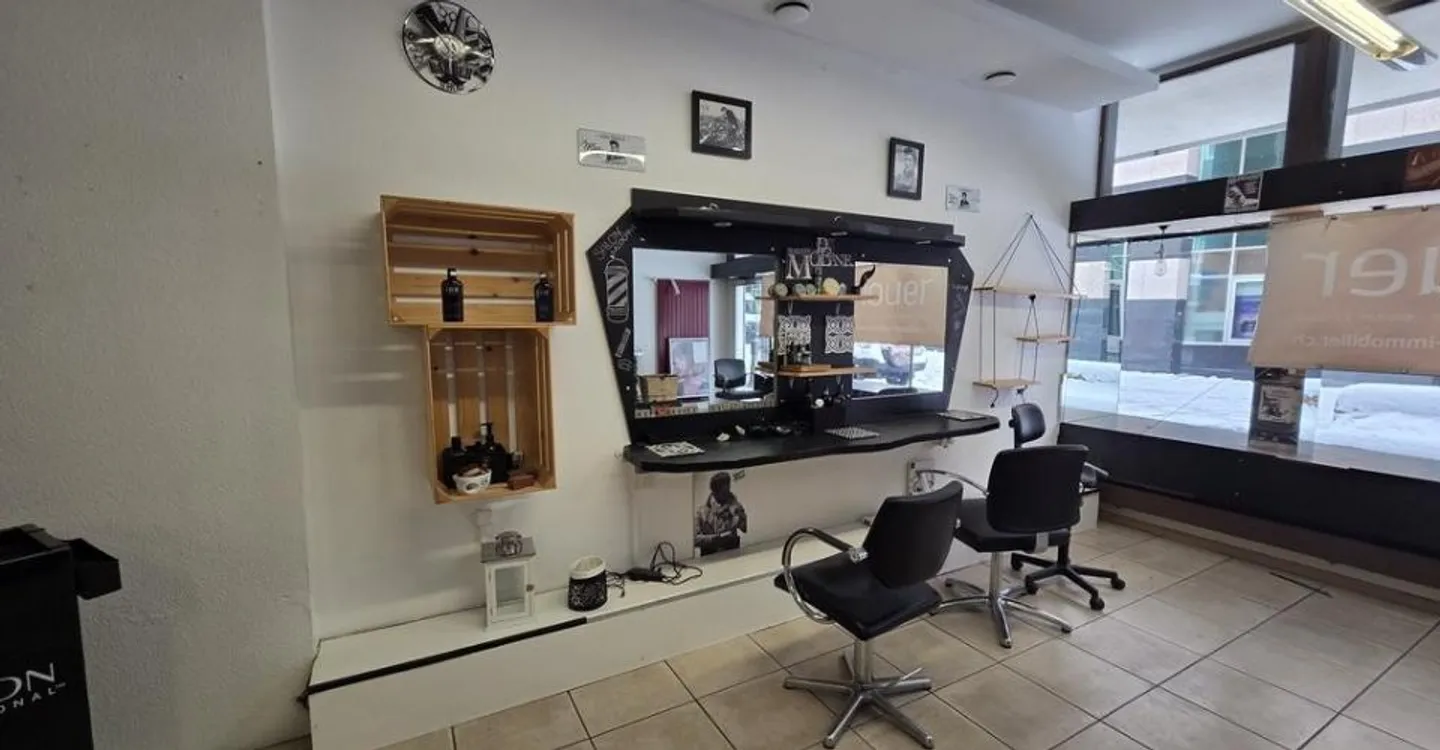 Espace Commercial Polyvalent - Photo 3 sur 10