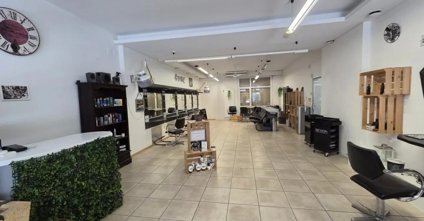 Espace Commercial Polyvalent - Photo 10 sur 10