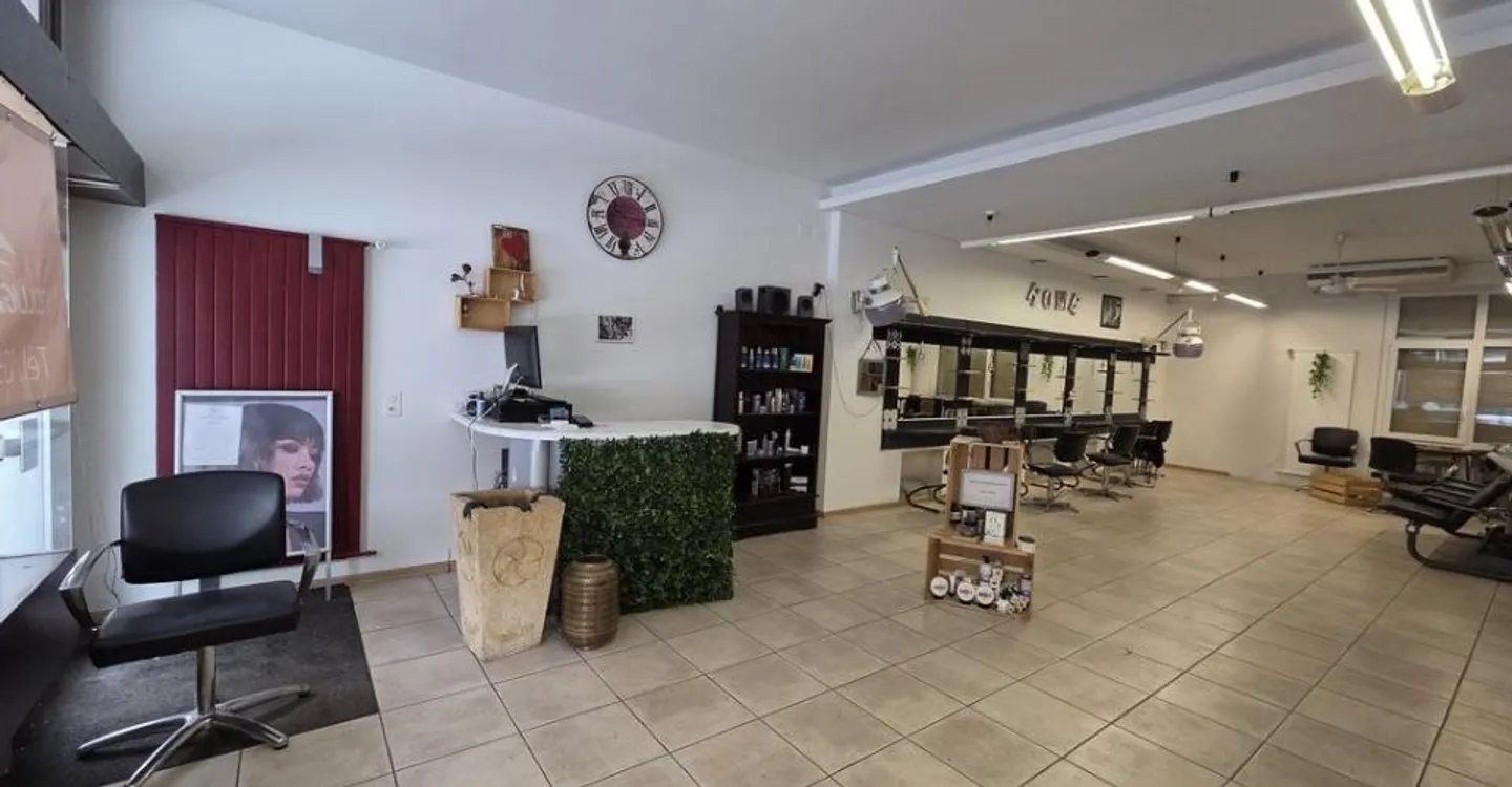 Espace Commercial Polyvalent - Photo 5 sur 10
