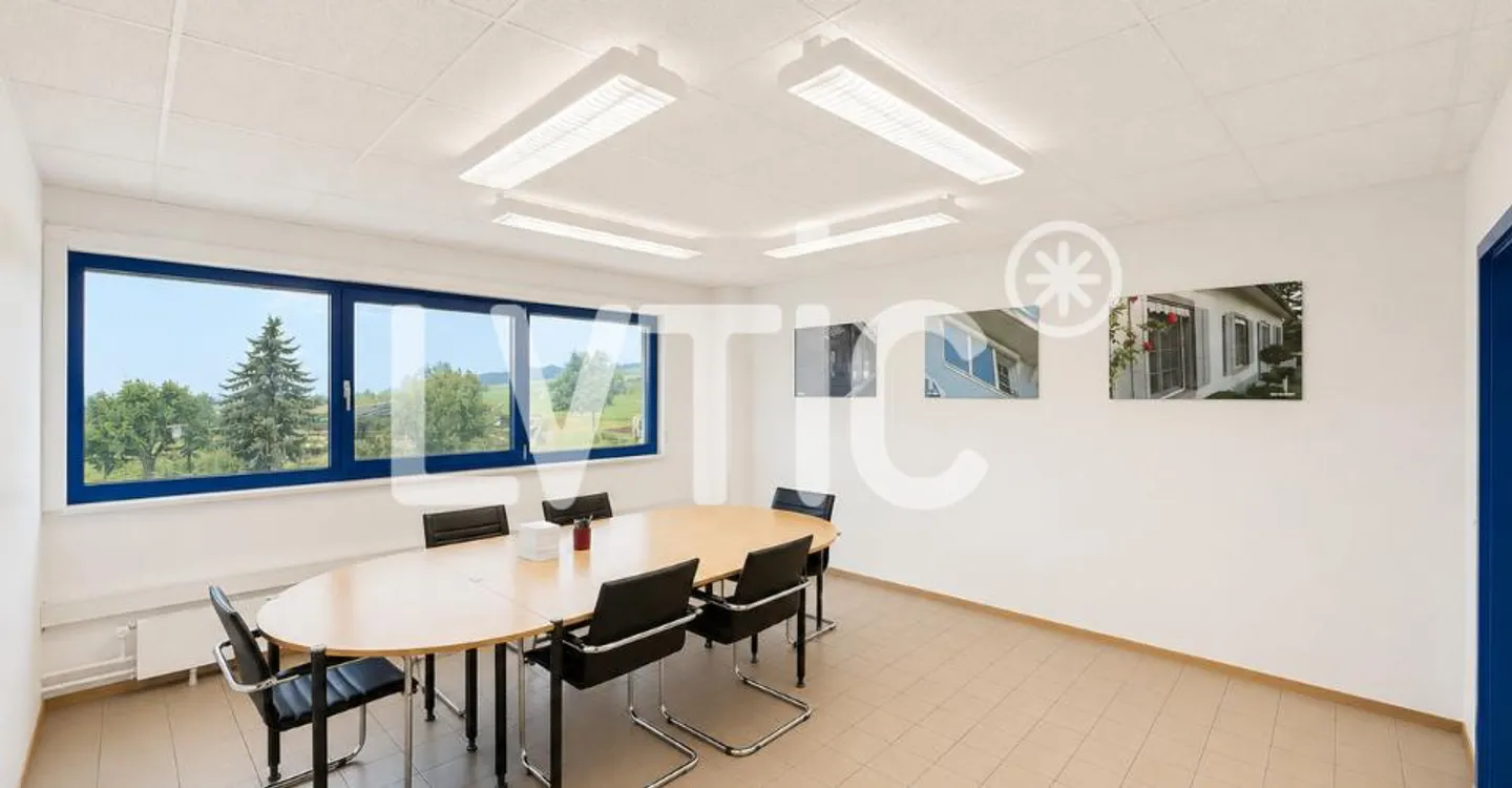 Office Space in Yverdon - Photo 5 of 8