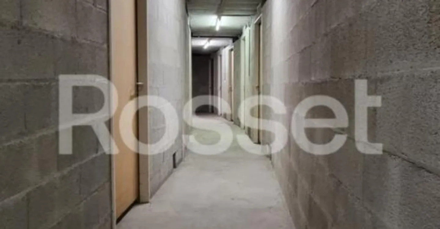 Deposit - Photo 3 of 3