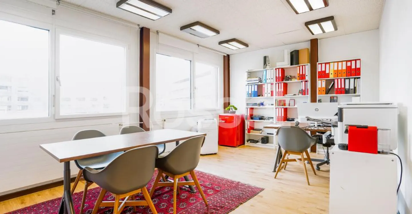 Office - Photo 1 of 3