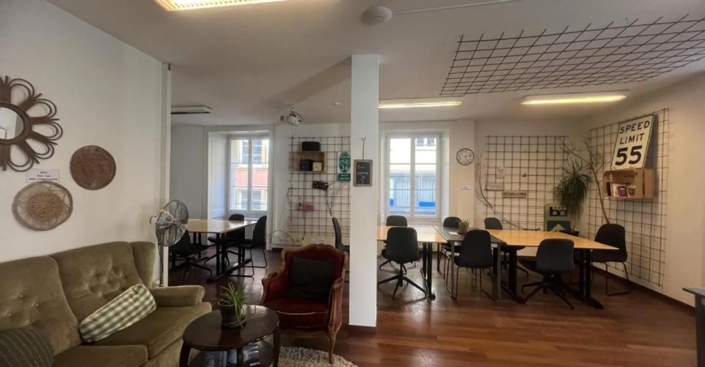 Spacious Office Space in City Center - Photo 2 of 11