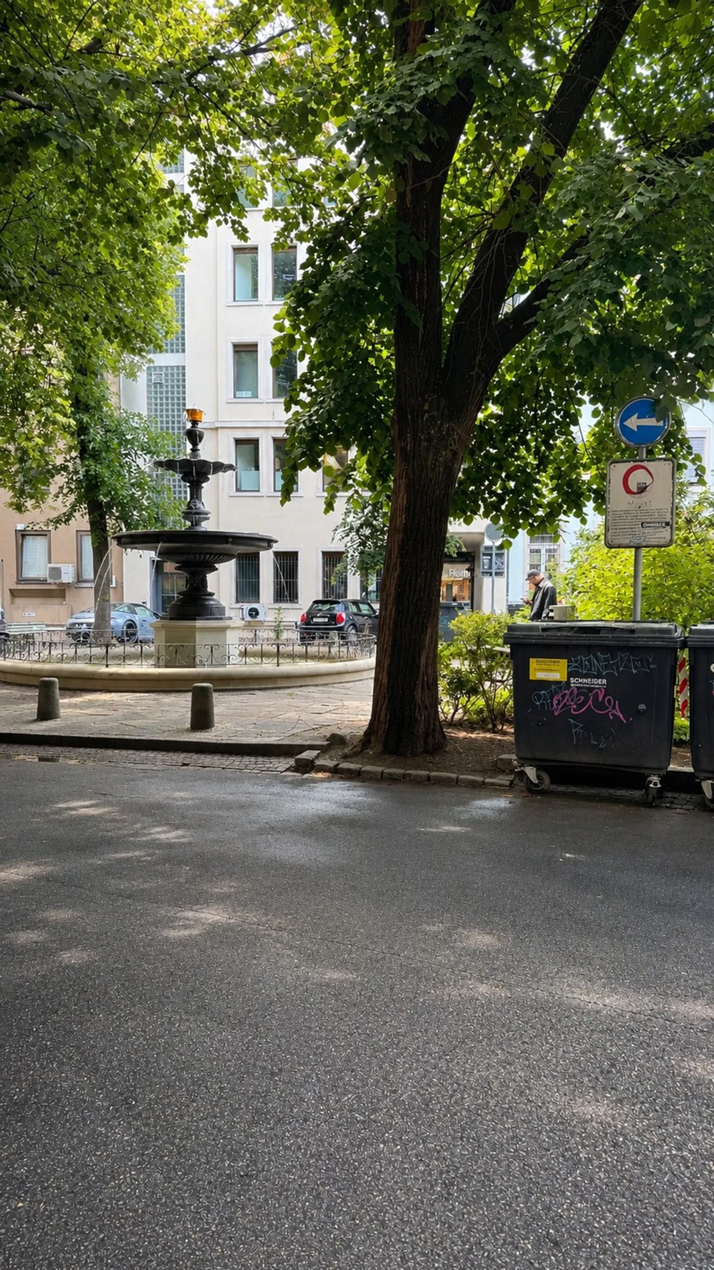 THE FUTURE IS GREEN - Foto 13 von 13