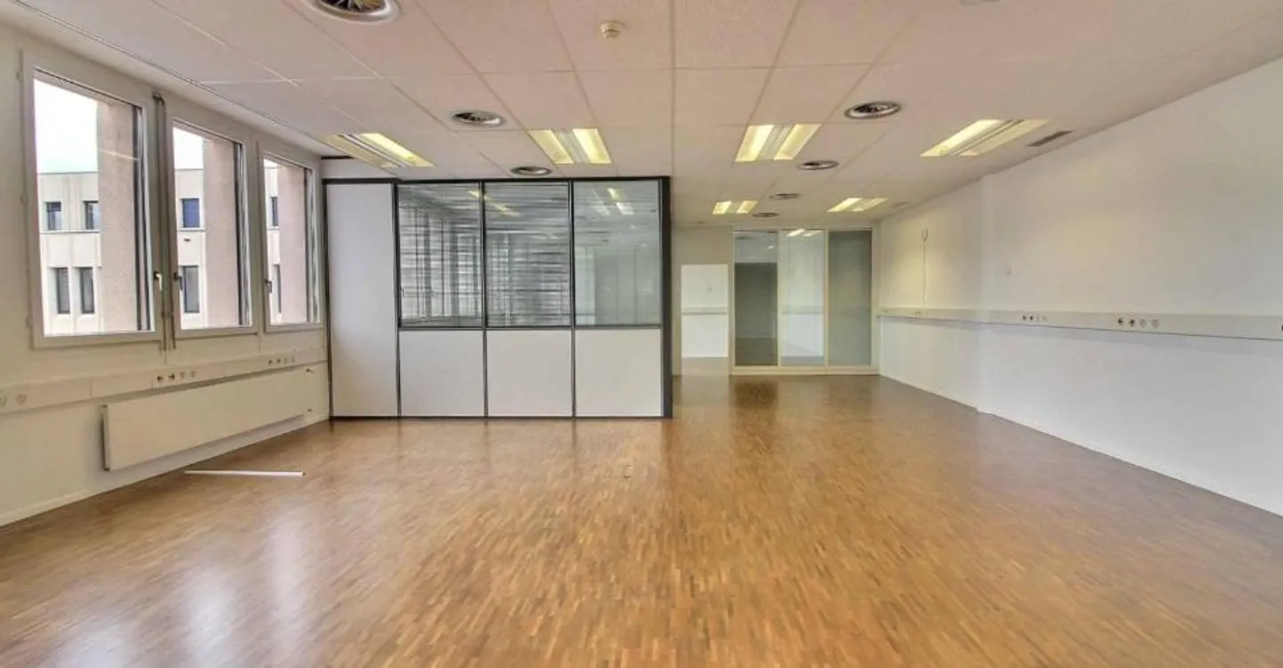 Büro - Foto 1 von 8