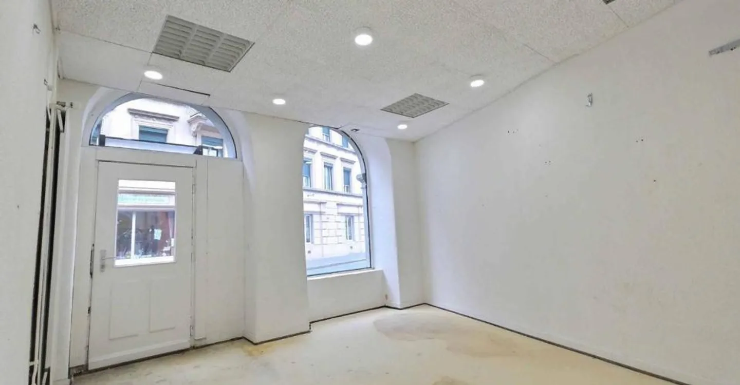 Espace Commercial à Moudon - Photo 2 sur 12