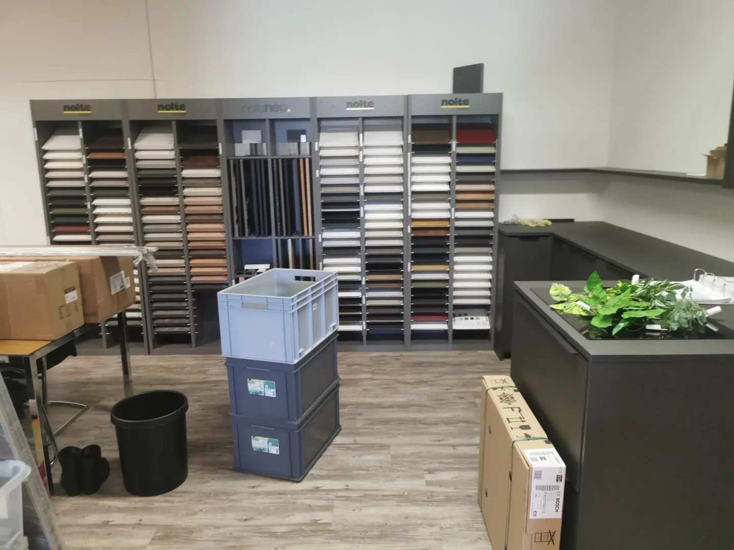 Commercial Space with Kitchen Showroom - Photo 2 of 7