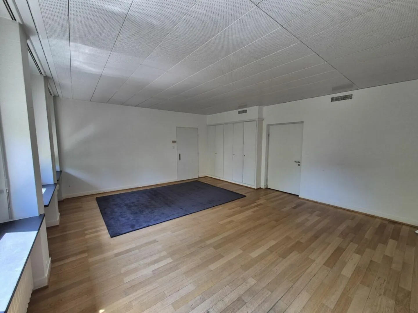 Beautiful office in the Buss area Pratteln - 36 m² on the 1st floor of the main building - Photo 2 of 4