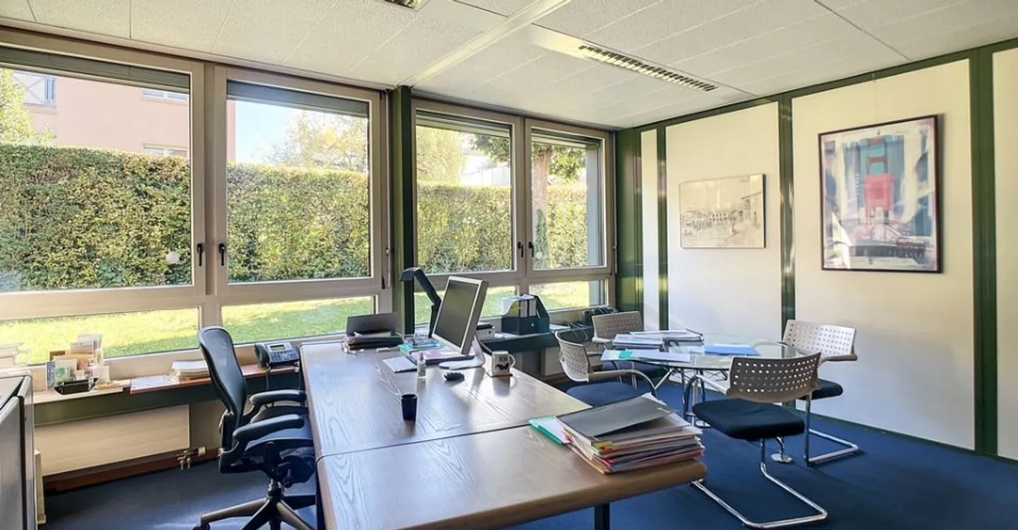 Office - Photo 4 of 8