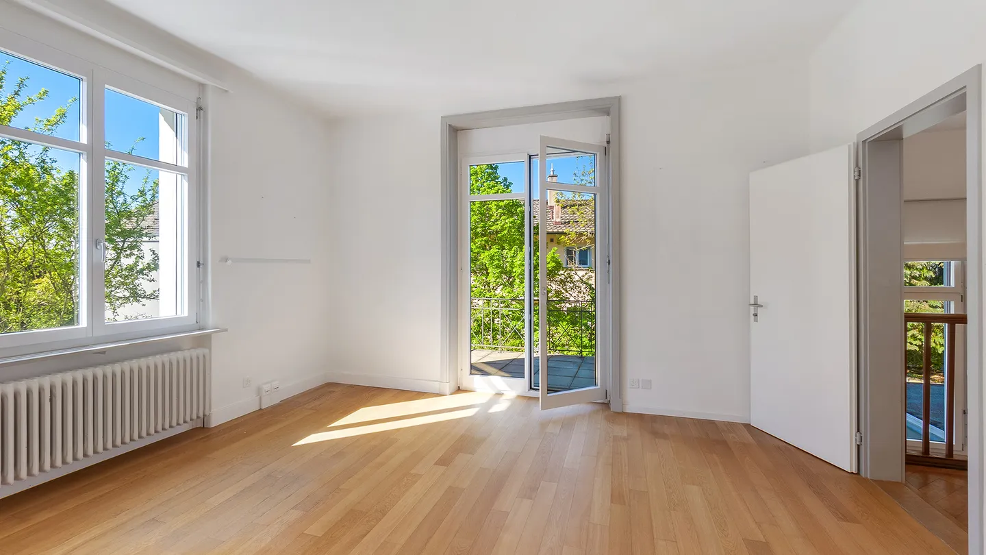 Representative Office Villa with Character and Garden! - Photo 7 of 12