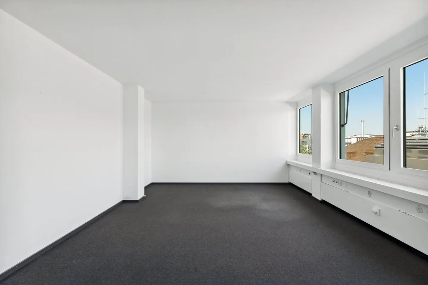 Office or Practice? You Decide! - Photo 3 of 10