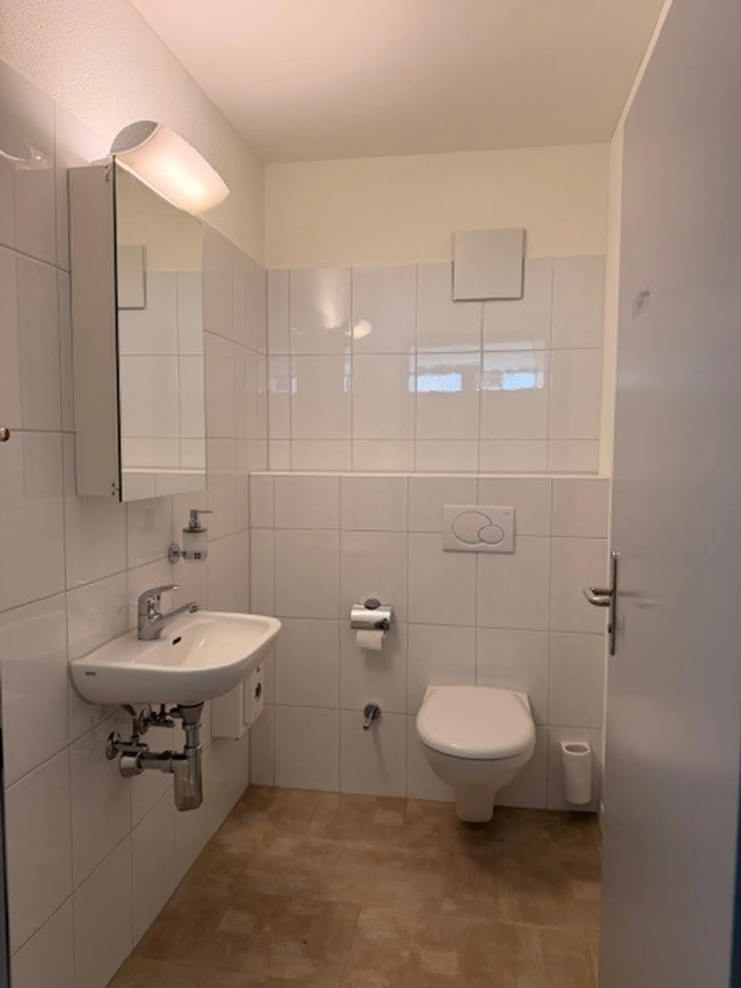 Central in Sursee - Versatile Commercial Space - Photo 7 of 13