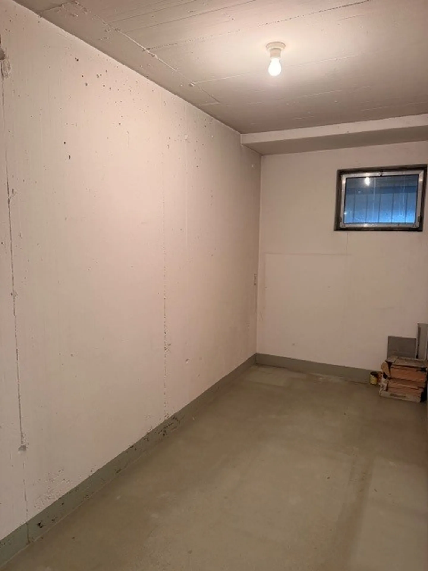 Central in Sursee - Versatile Commercial Space - Photo 10 of 13