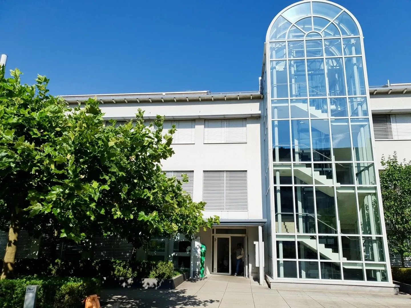We are renting out an office space of approx. 273 m2 as of April 1, 2027 - Photo 1 of 12