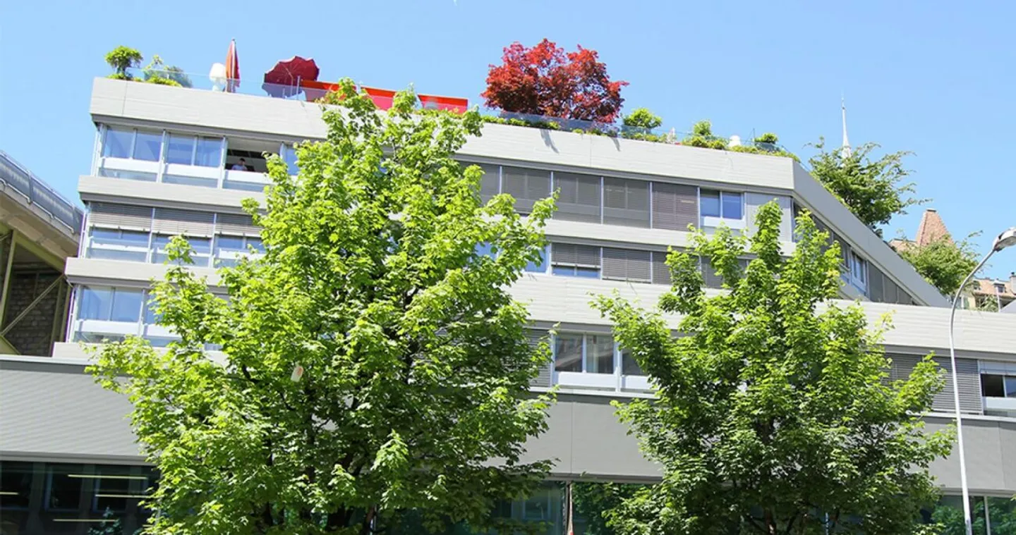 I tuoi uffici di 1500 m² divisibili da 450 m² in affitto nel centro di Losanna, metro, negozi. - Foto 9 di 12