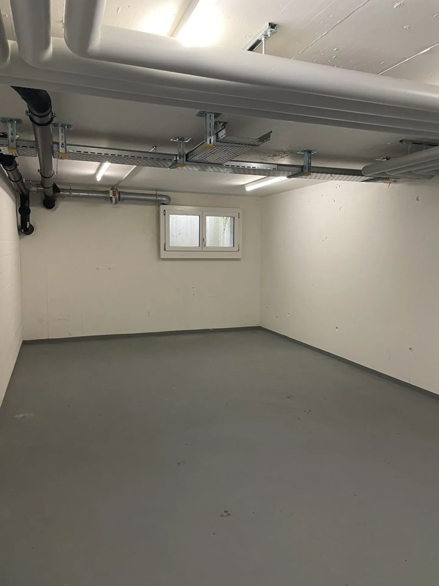 Spazio di stoccaggio in affitto - Foto 2 di 2