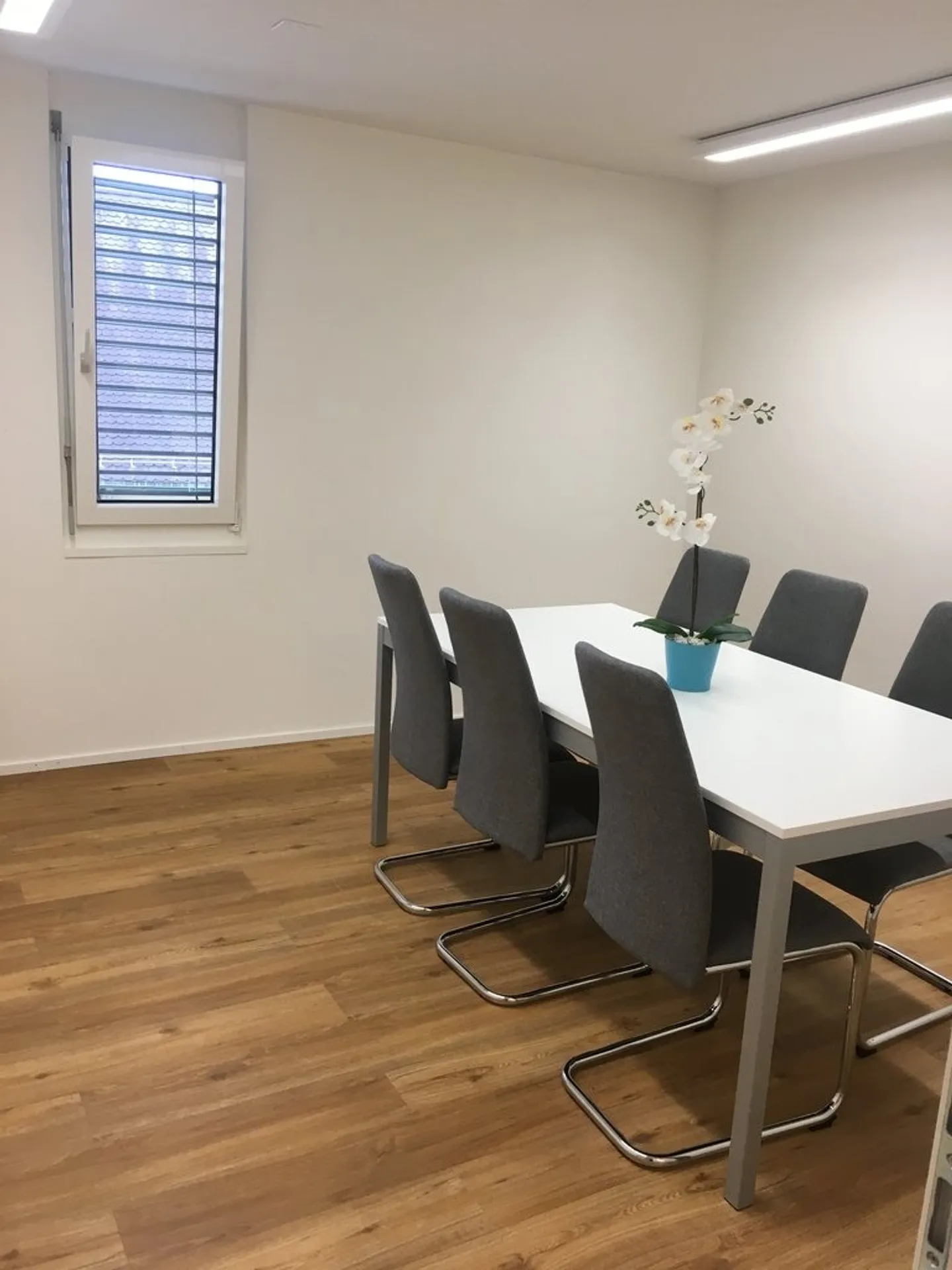 Zentral gelegenes Büro für KMUs - Foto 5 von 9
