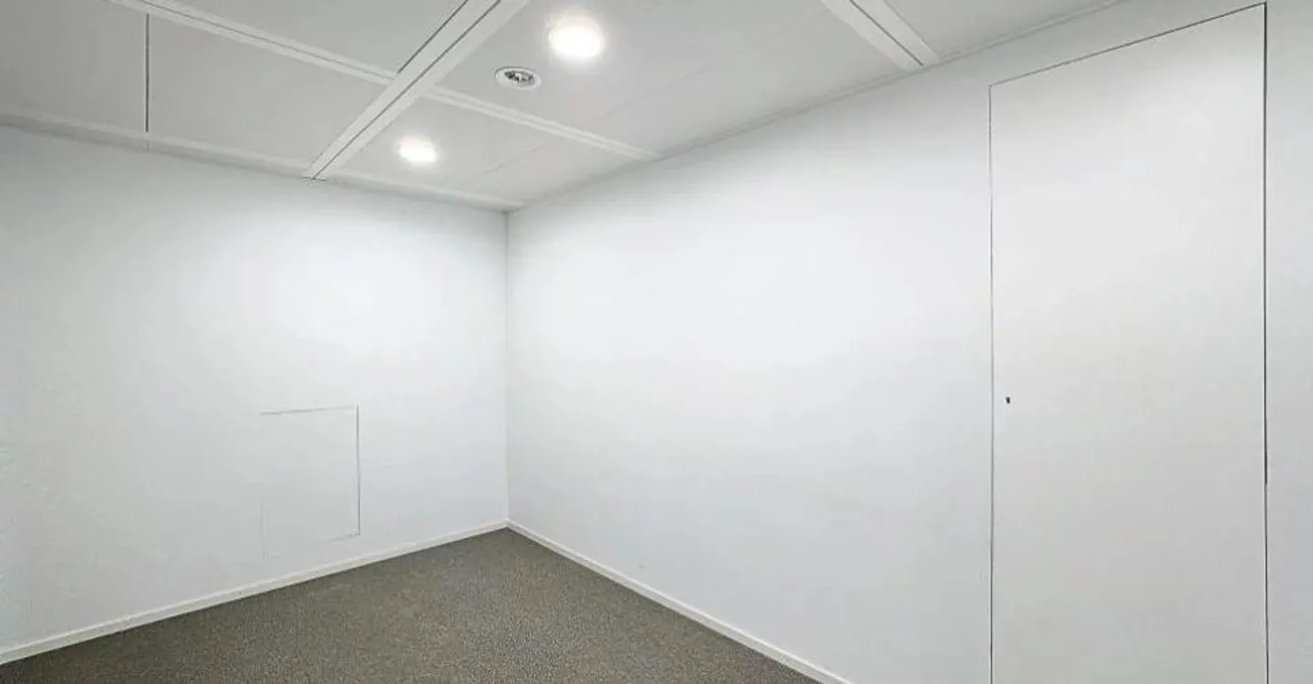 Office - Photo 6 of 10
