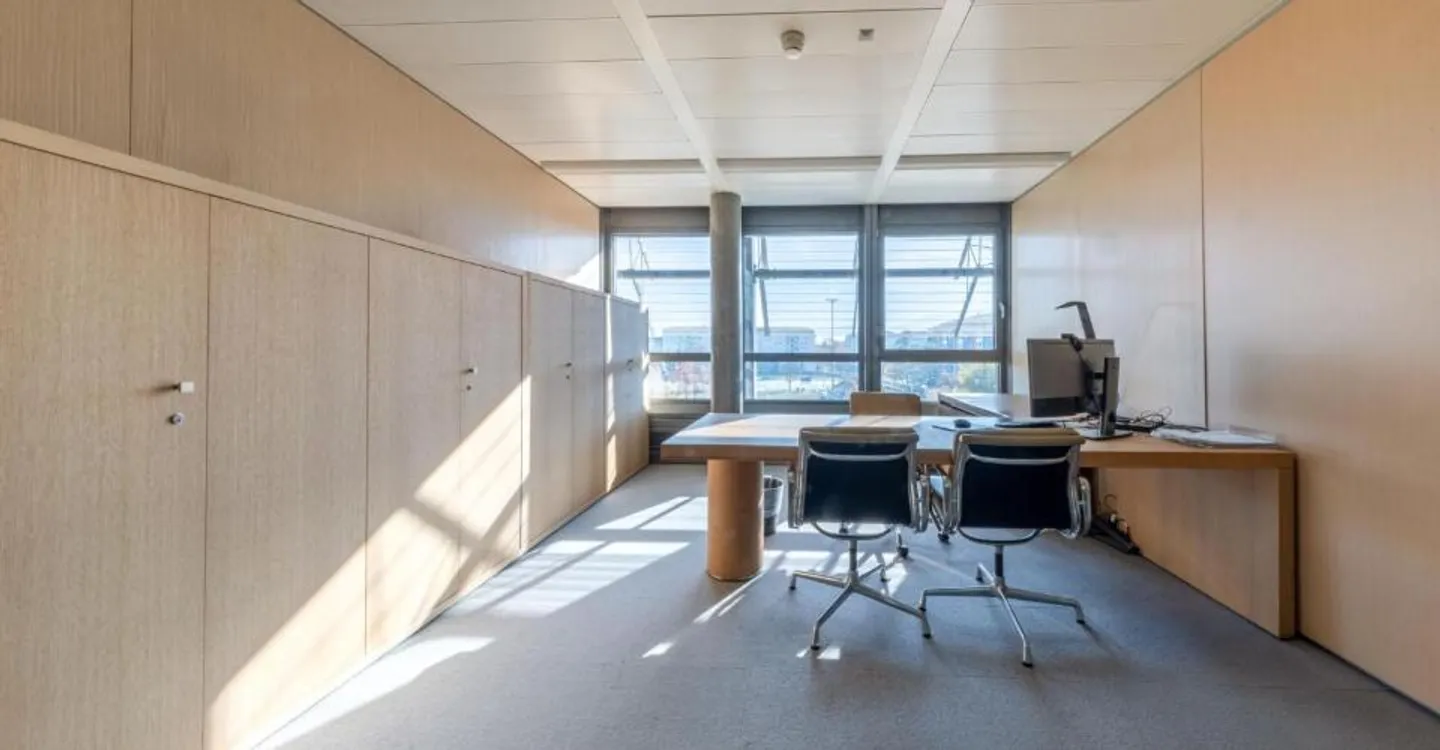 Office - Photo 7 of 13